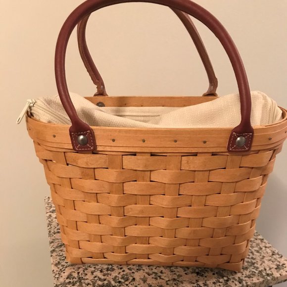 Longaberger Handbags - Authentic Longaberger Medium Basket Purse